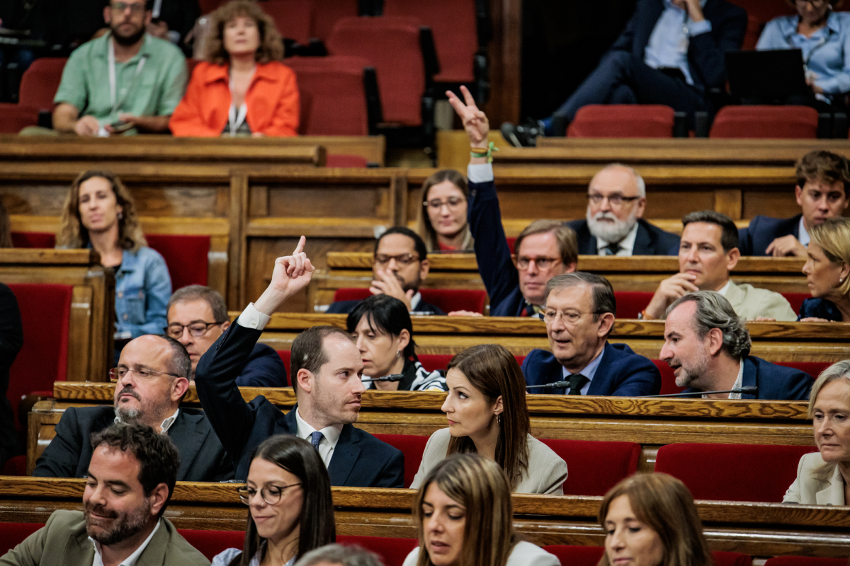 El PP asegura que los problemas reales de los catalanes continúan sin ser la prioridad de Illa